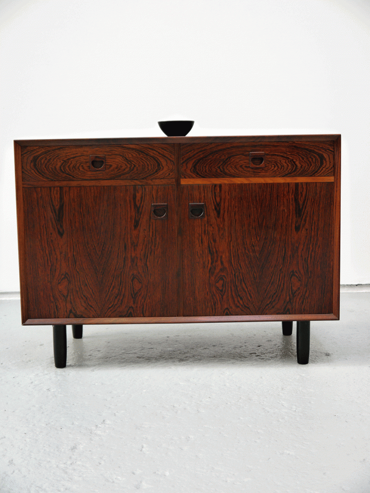 Brauor – Danish Rosewood Cabinet