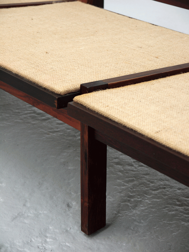 Illum Wikkelso – Rosewood Capella Sofa