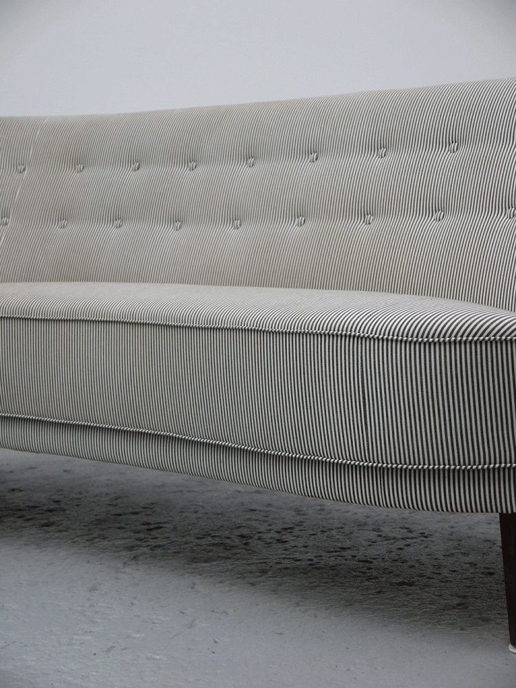 Finn Juhl Style – Sculptured Three Seat Sofa