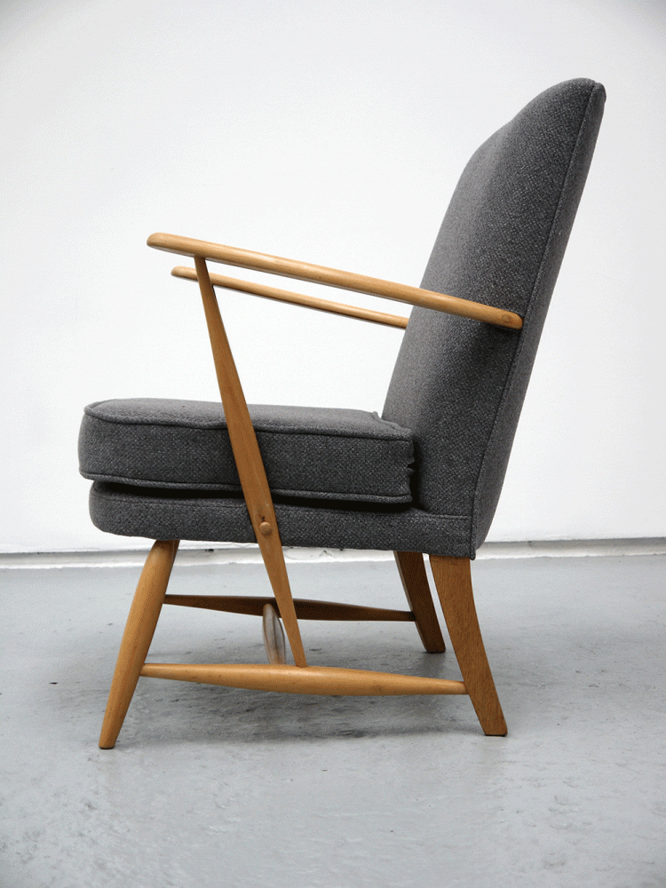 Lucian Ercolani – Rare Model 403 Easy Chair