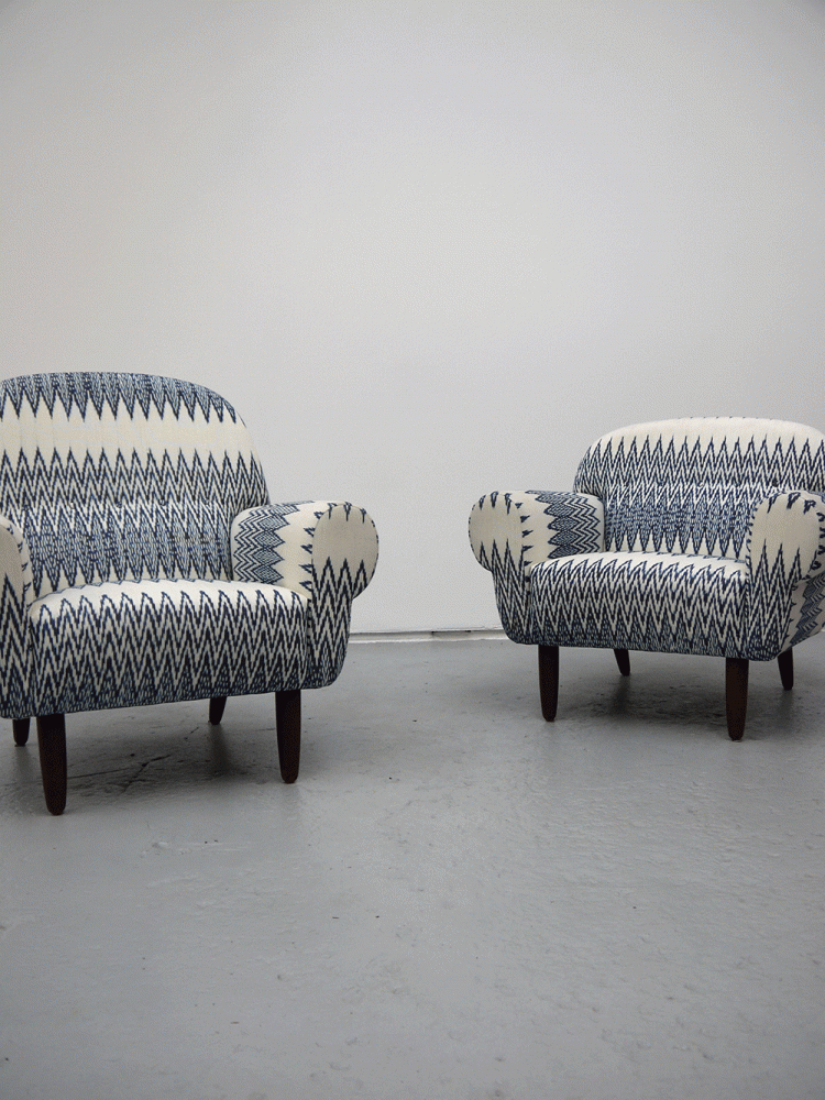 Finn Juhl Stlye – Large Upholstered King Lounge Chair