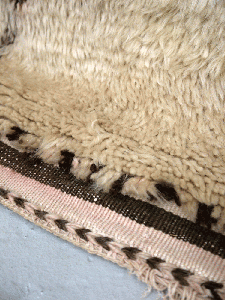 Beni Qurain – Large Moroccan Rug