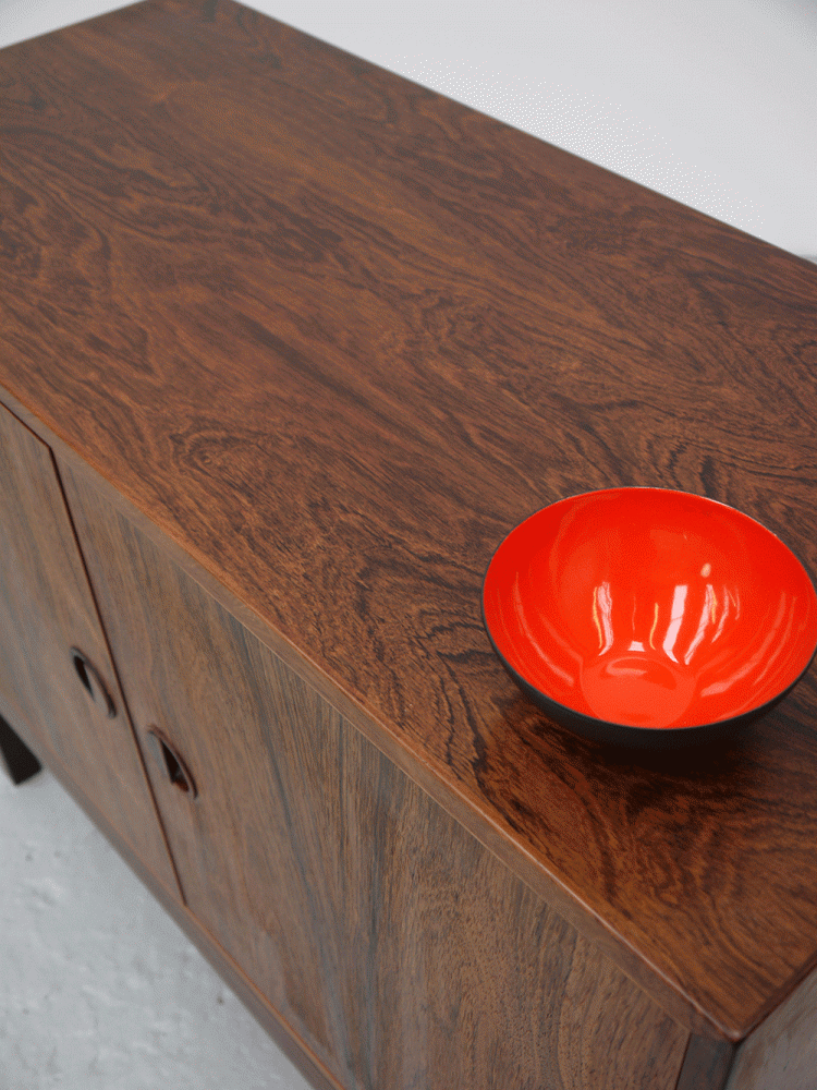 HG Furniture Denmark – Rosewood Cabinet