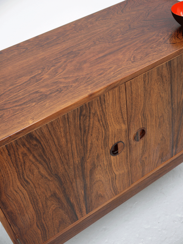 HG Furniture Denmark – Rosewood Cabinet