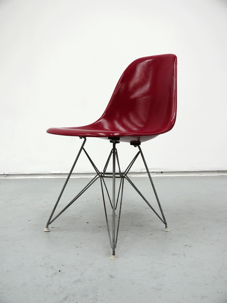 Charles and Ray Eames – Rare Watermelon DSR Eiffel Chair