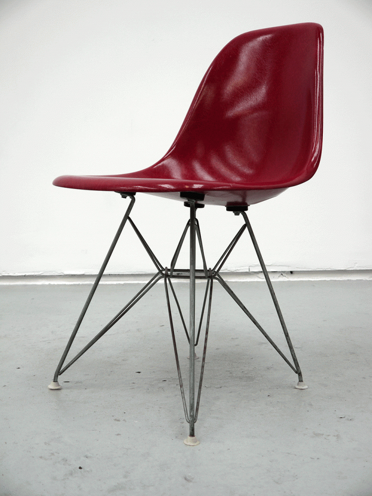 Charles and Ray Eames – Rare Watermelon DSR Eiffel Chair