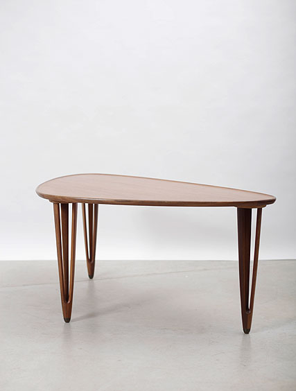 BC Mobler – Coffee Table