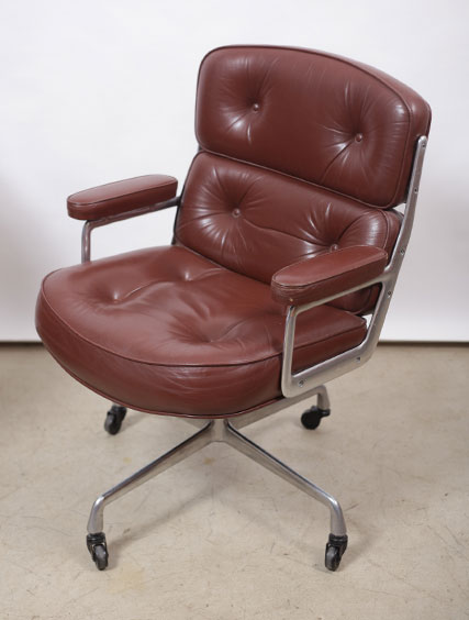 Herman Miller – Ajustable Time Life Chair